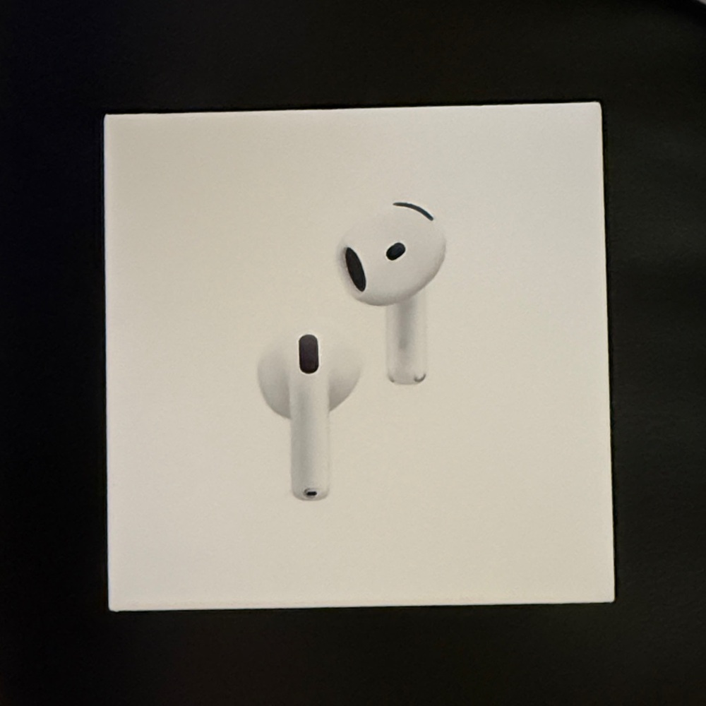 Brand New Apple AirPod 4 with Active Noise Cancellation